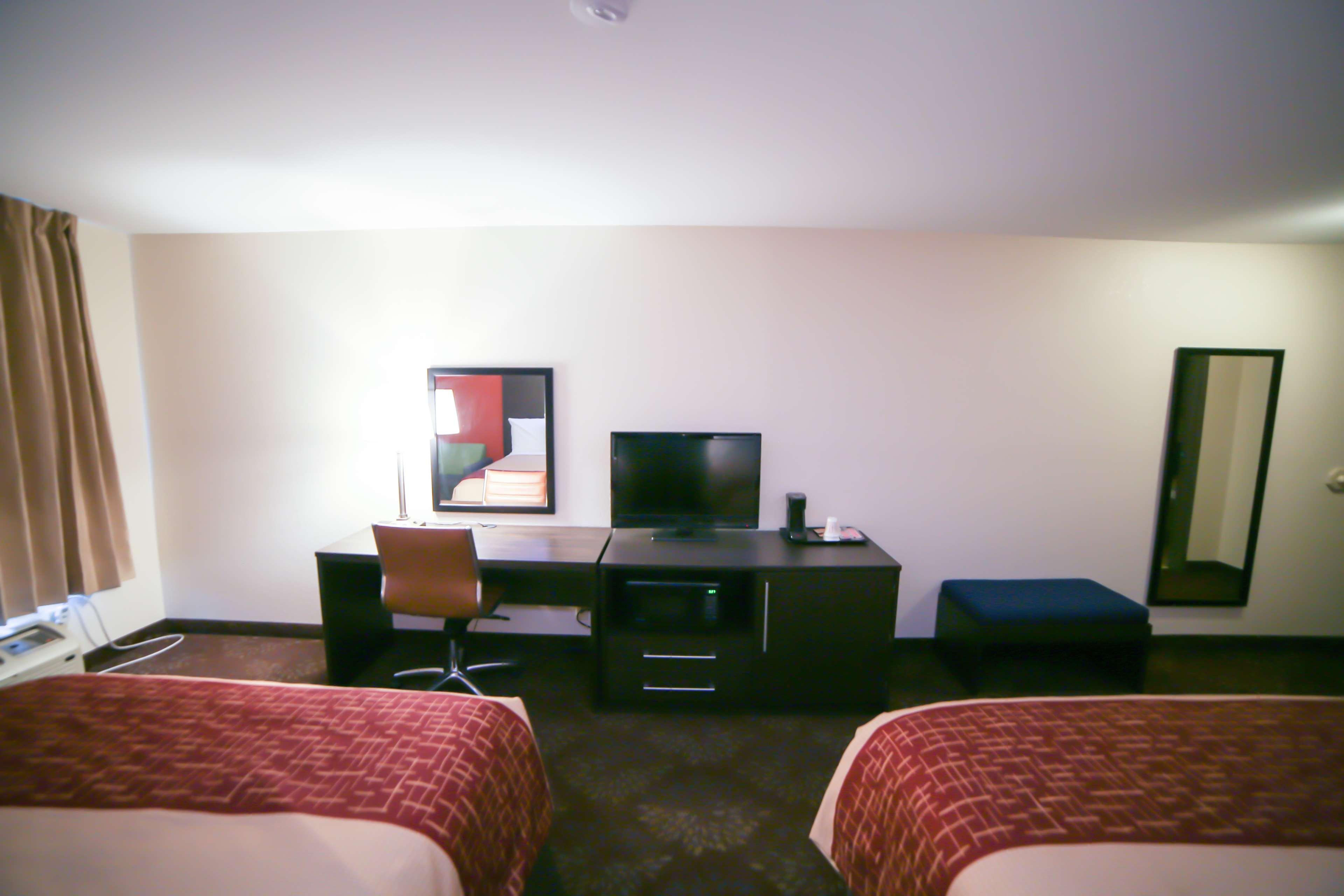 Best Western Plus Boardman Inn & Suites Poland Exterior photo
