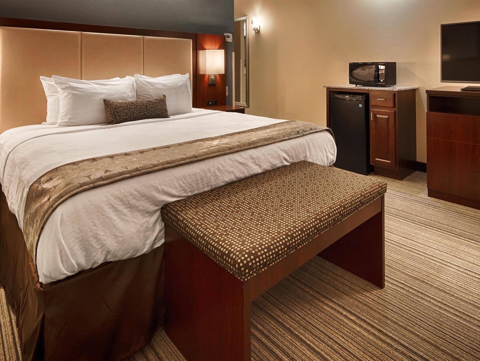 Best Western Plus Boardman Inn & Suites Poland Exterior photo