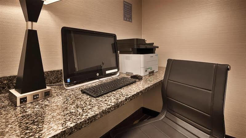 Best Western Plus Boardman Inn & Suites Poland Exterior photo